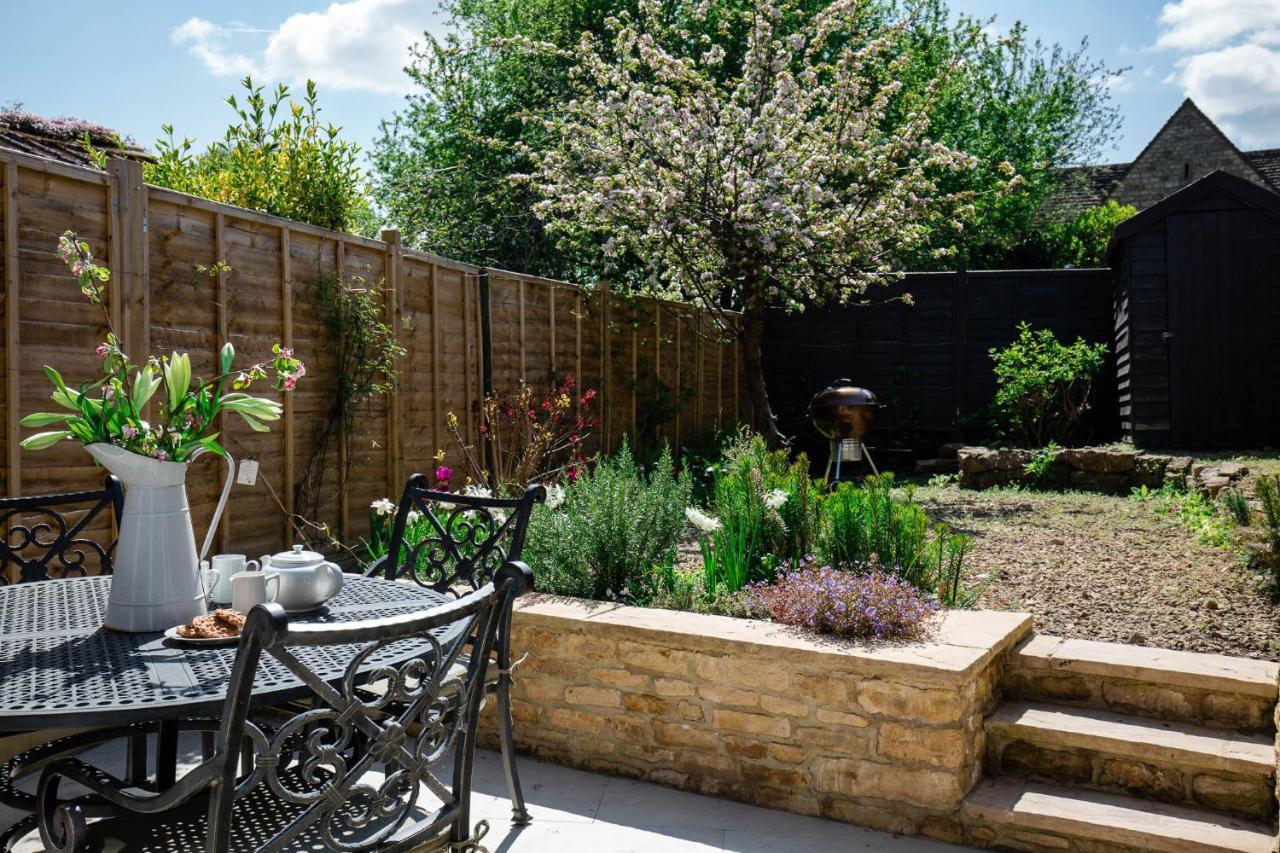 Holiday home Gleneda - A Renovated, Traditional Cotswold Full Of Charm With Fireplace And Garden *
