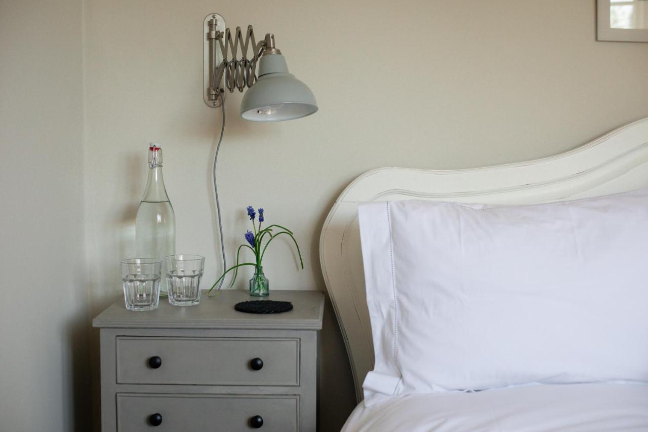 Gleneda - A Renovated, Traditional Cotswold Full Of Charm With Fireplace And Garden Holiday home